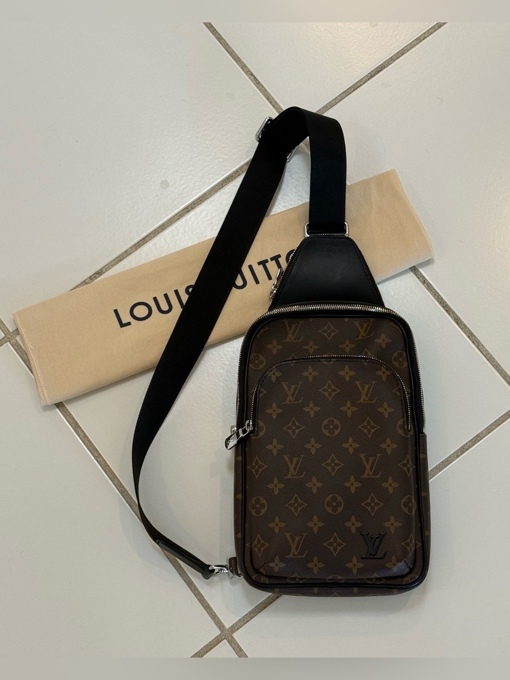 LOUIS VUITTON Avenue Slingbag NM in Monogram Macassar - 💯 AUTHENTIC
